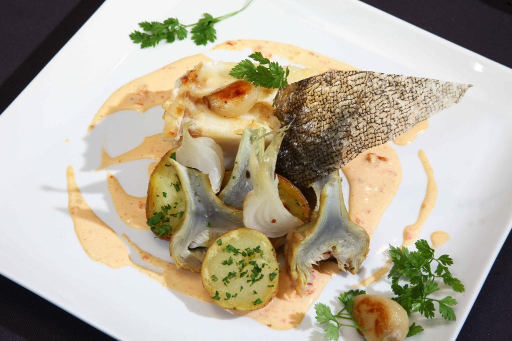 Hotel Le Relais Des Champs อูเชนี-เลส์-แบงส์ ภายนอก รูปภาพ