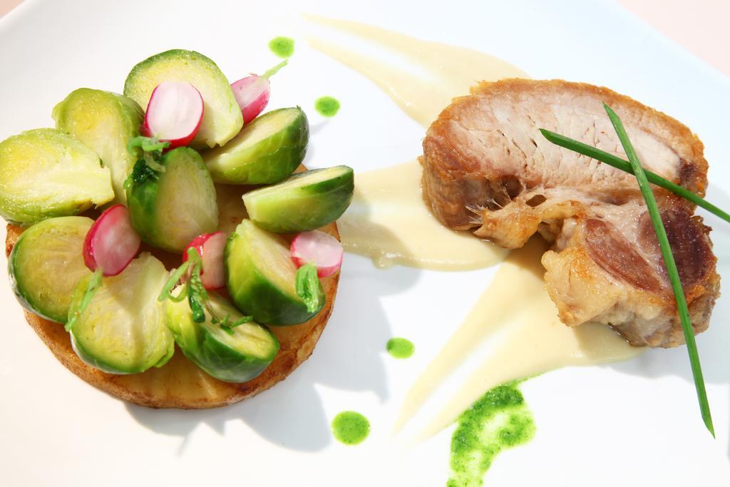 Hotel Le Relais Des Champs อูเชนี-เลส์-แบงส์ ภายนอก รูปภาพ
