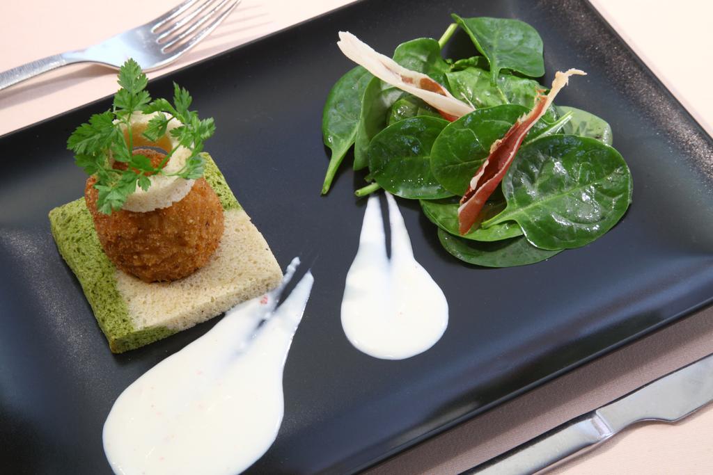 Hotel Le Relais Des Champs อูเชนี-เลส์-แบงส์ ภายนอก รูปภาพ